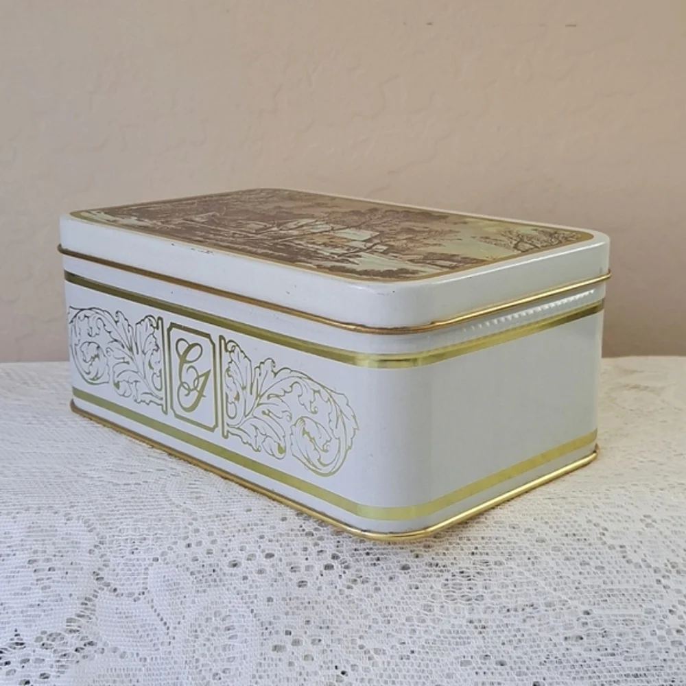 Vtg Currier & Ives The Old Grist Mill Tin Storage Container Box - Tea Cookies